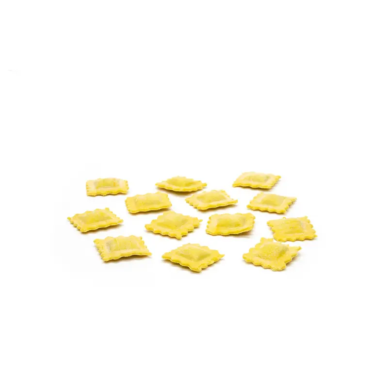 Basilikum-Raviolini im Safranteig