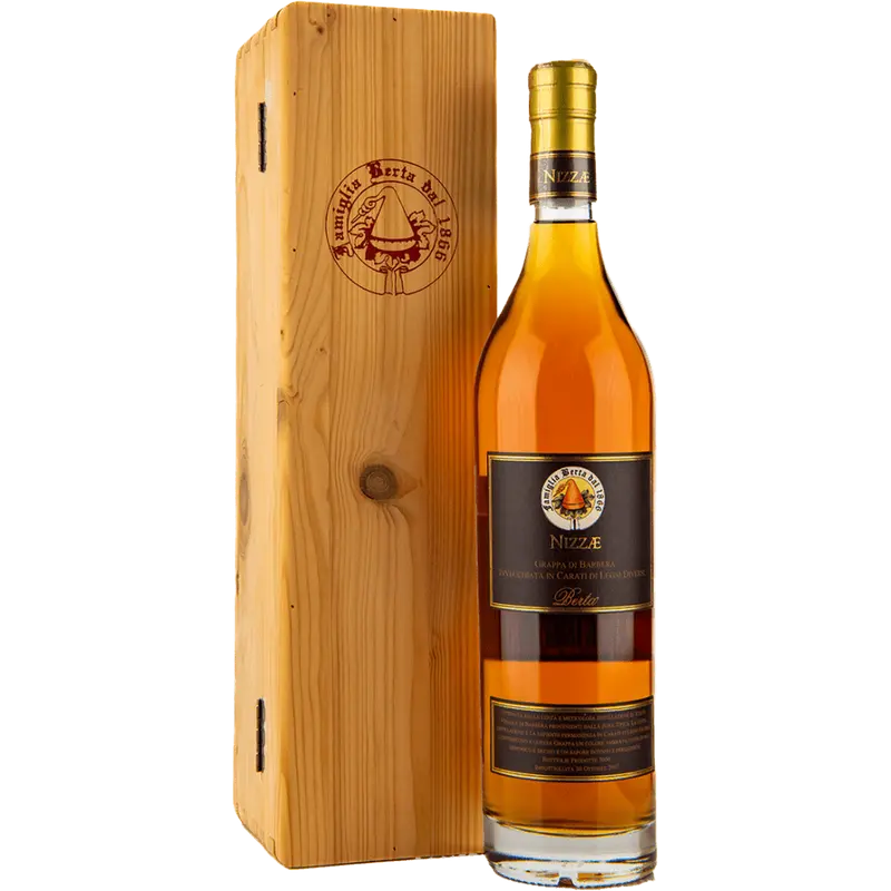 Berta Grappa Nizzae mit Holzkiste