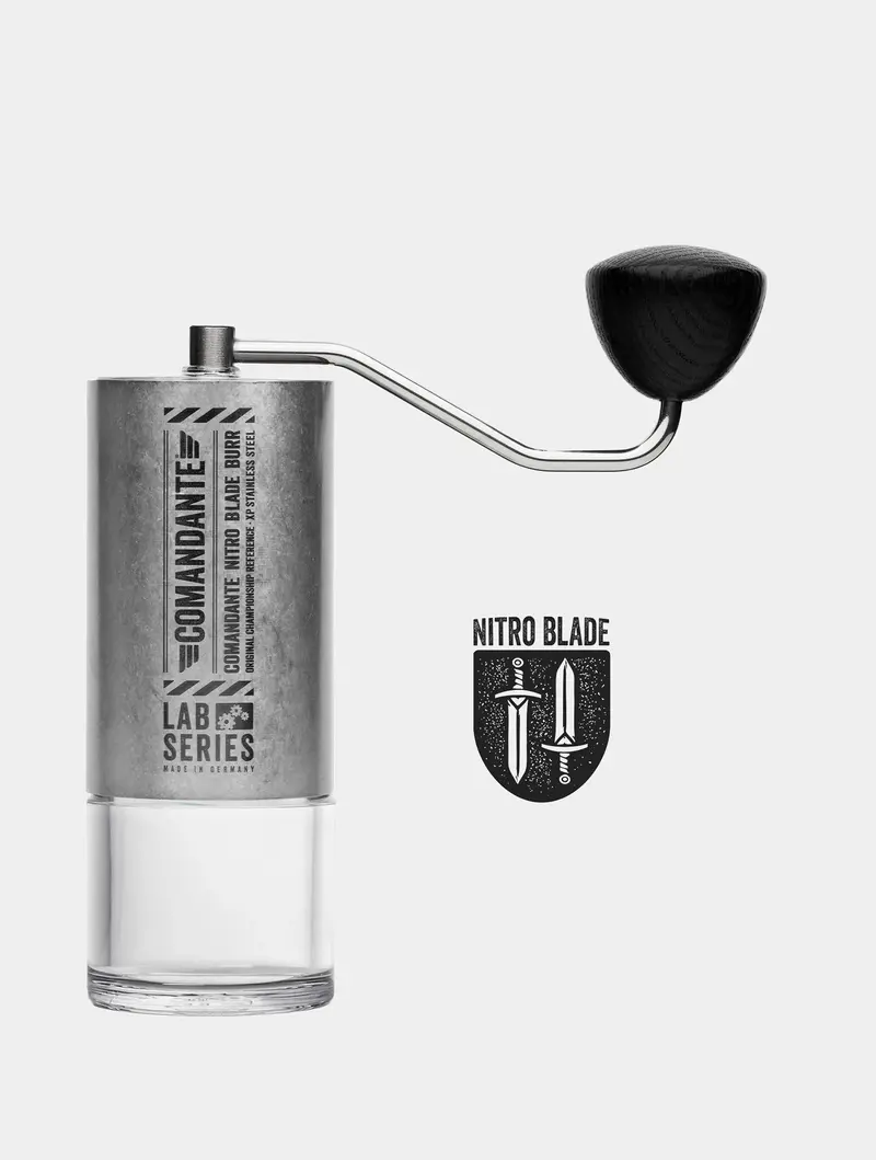 Comandante C40 MK4 Lab Series Nitro Blade – Handmühle in Stone-Washed-Edelstahl