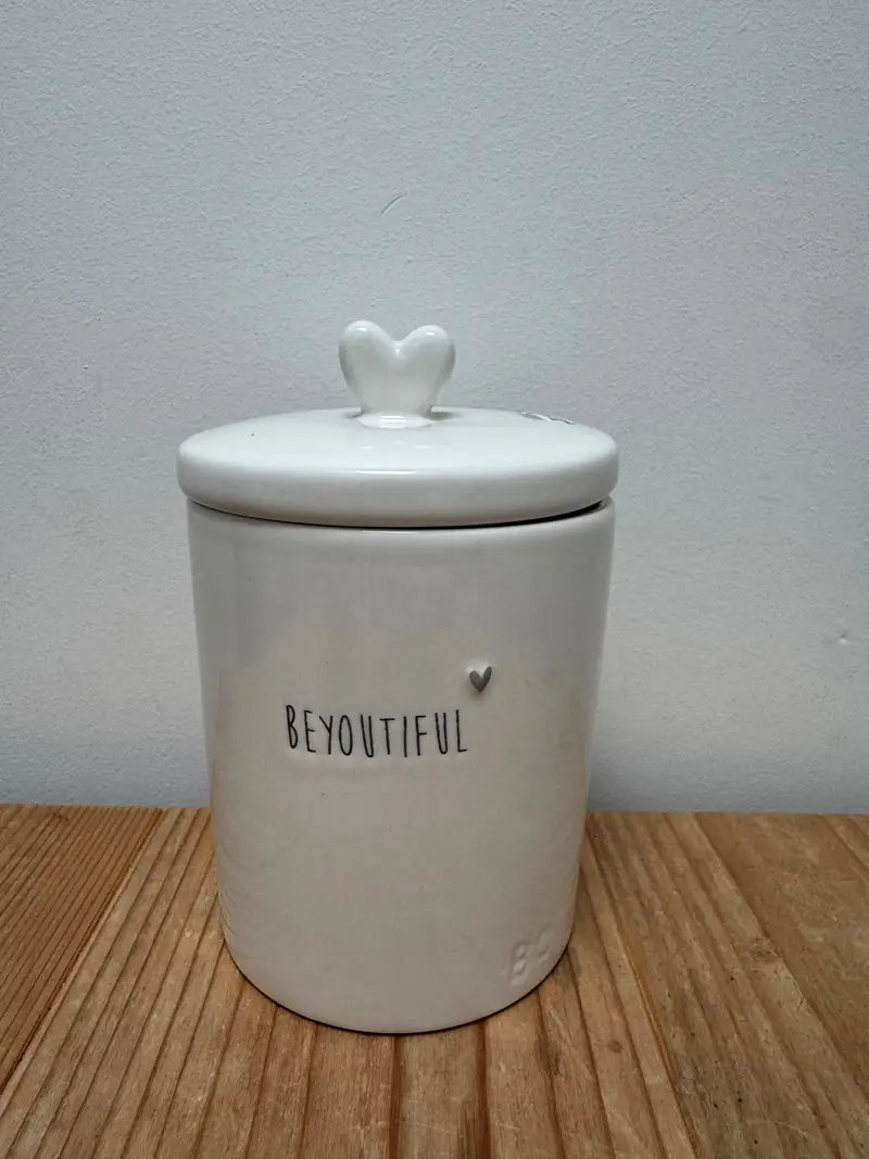 Dose Porzellan weiss m. Herz