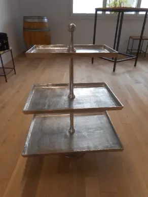 Etagere reckteckig 3 stöckig H 100cm