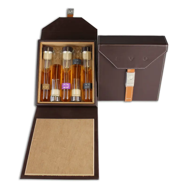 EVO Zigarrenbox inkl. Grappa Mix (5x3cl)