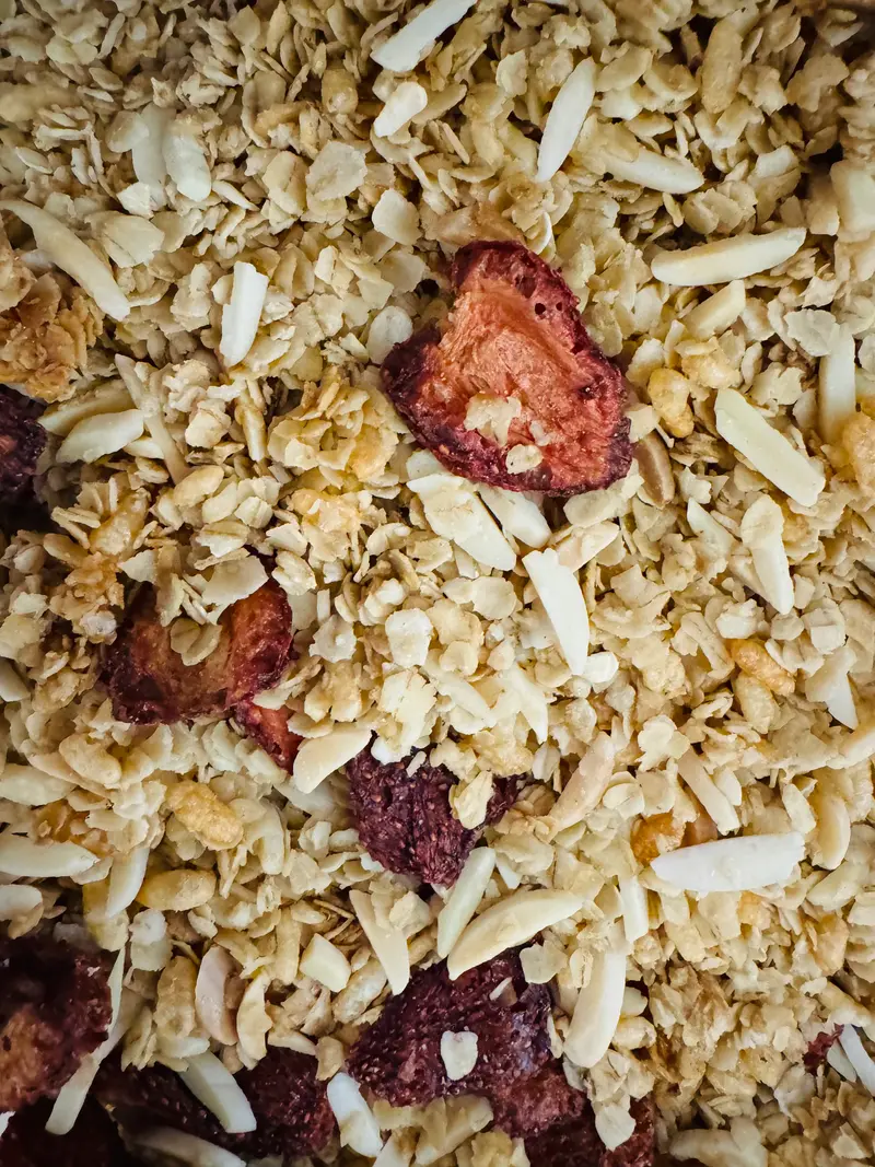 Granola Fraises-amandes