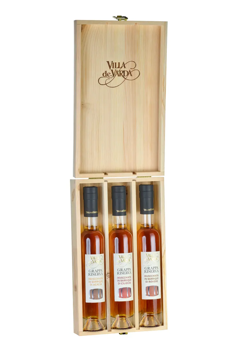 Grappa Geschenkholzkiste mit 3 Flaschen a 20 cl