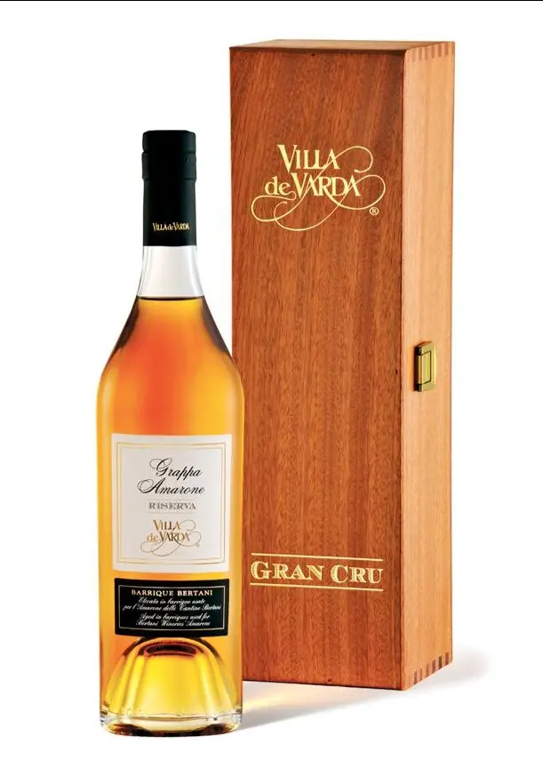 Grappa Riserva Amarone Bertani- Villa de Varda