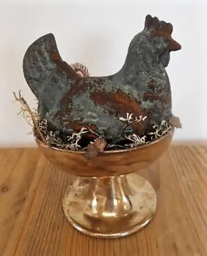 Huhn in Schale
