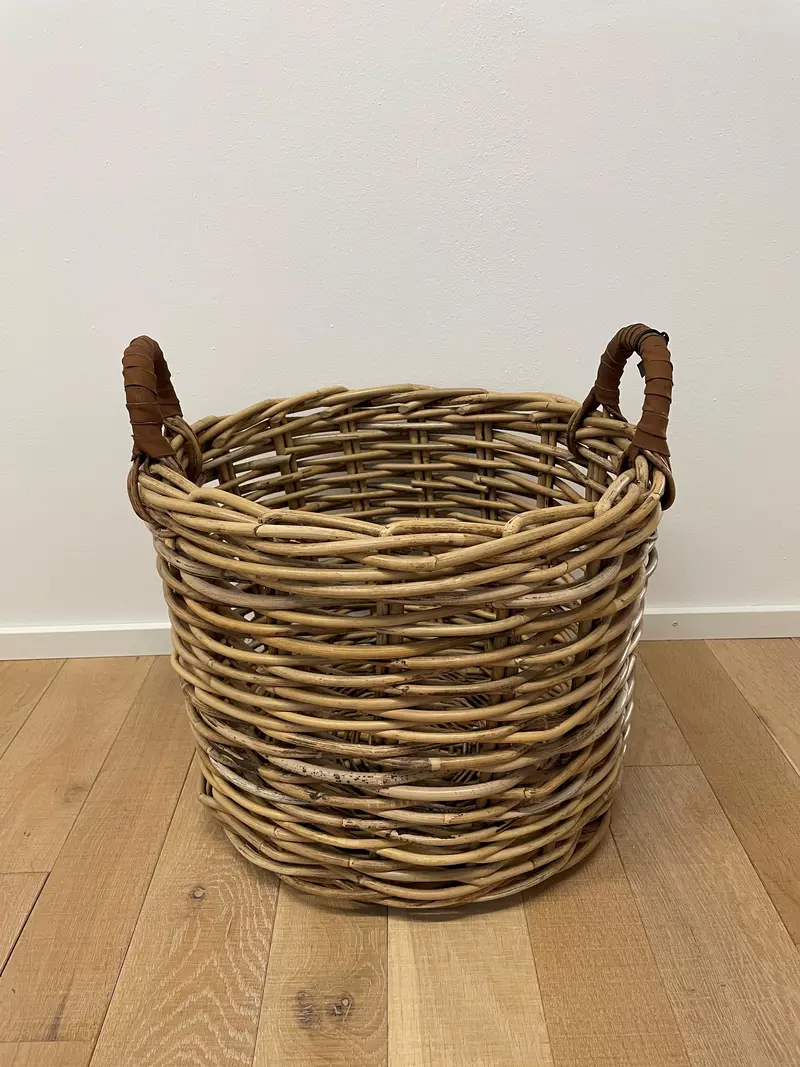 Korb braun natur mit Henkel D 43cm