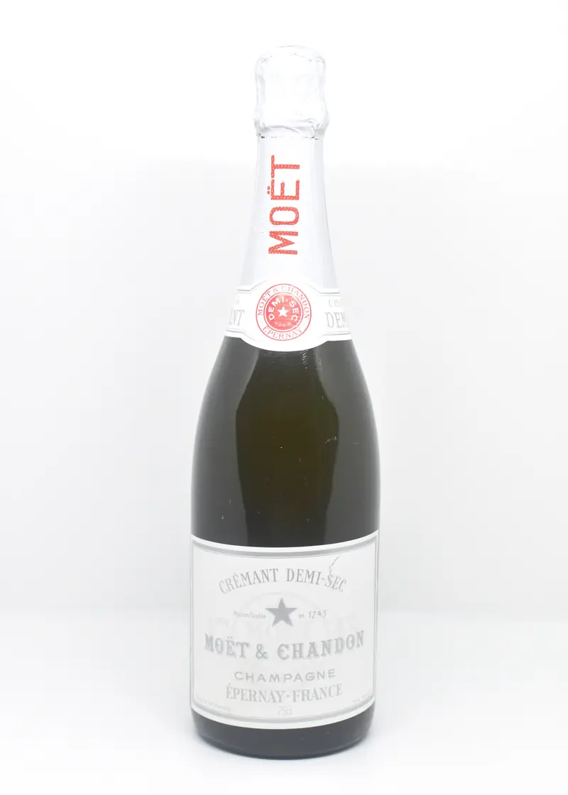 Moët & Chandon Champagne Circa 1960 - Crémant Demi-Sec