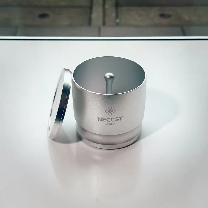 NECCST Dosing Shaker – 58-mm-Espresso-Dosierbecher mit Deckel