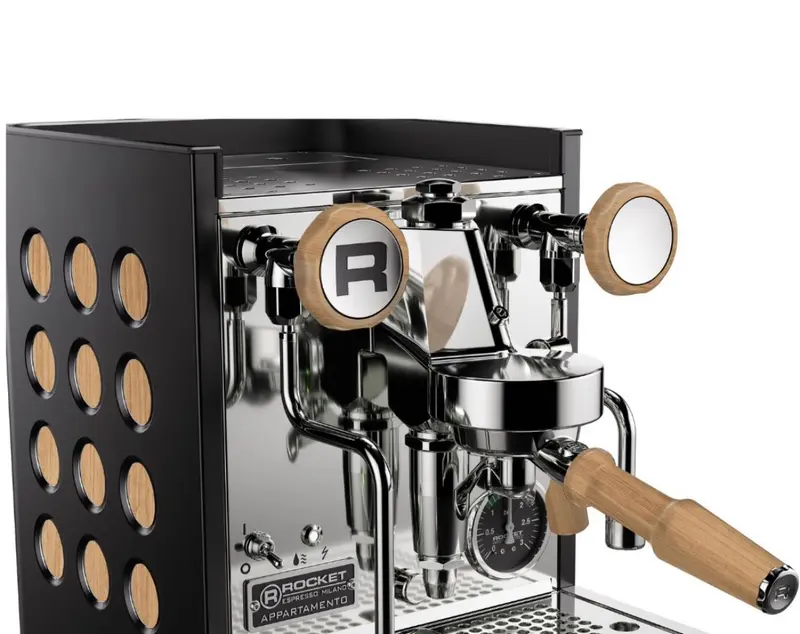 Rocket Appartamento TCA mit Holzelementen