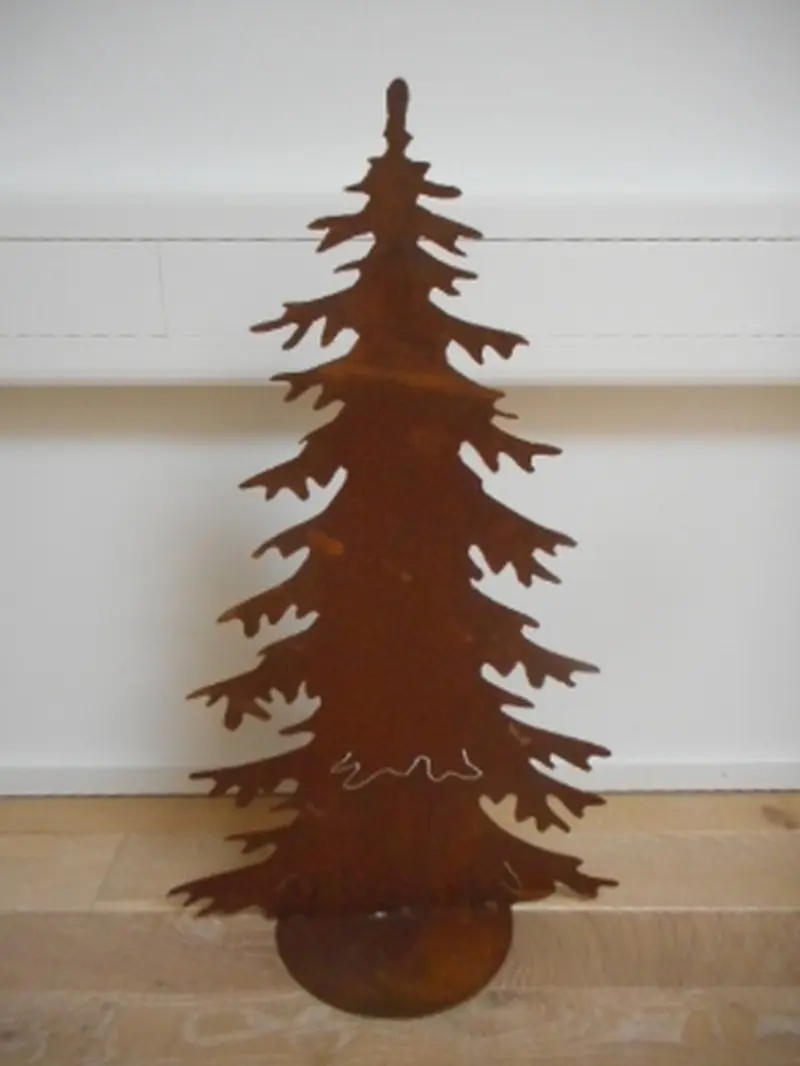 Tannenbaum auf Platte rost klein