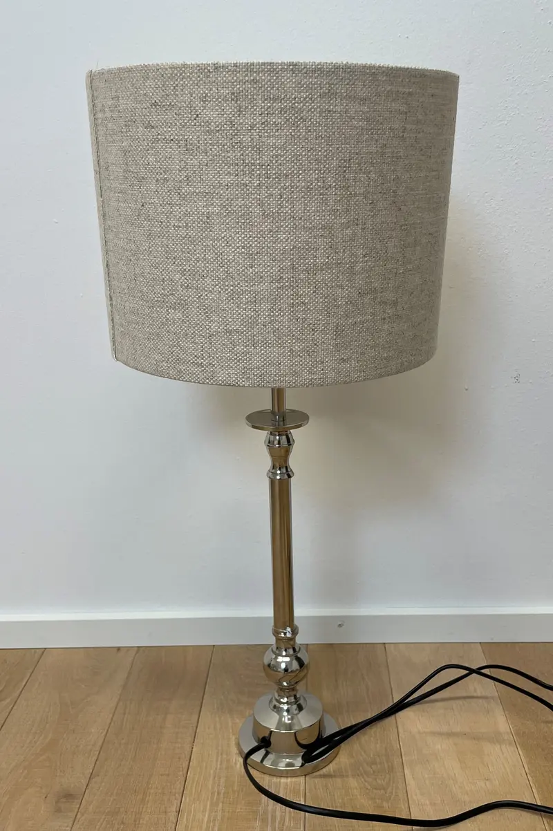 Tischlampe beige