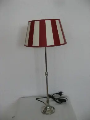 Tischlampe Schirm rot/weiss rund