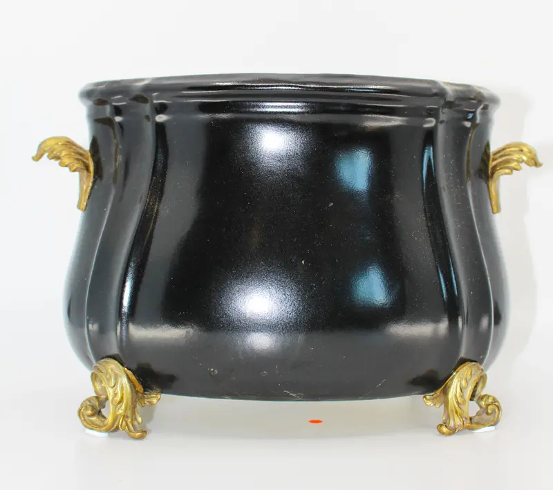 Topf schwarz mit Griff H19cm D28cm