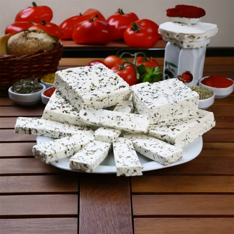 Van Kräuterkäse 500g – Traditioneller türkischer Käse mit natürlichen Kräutern