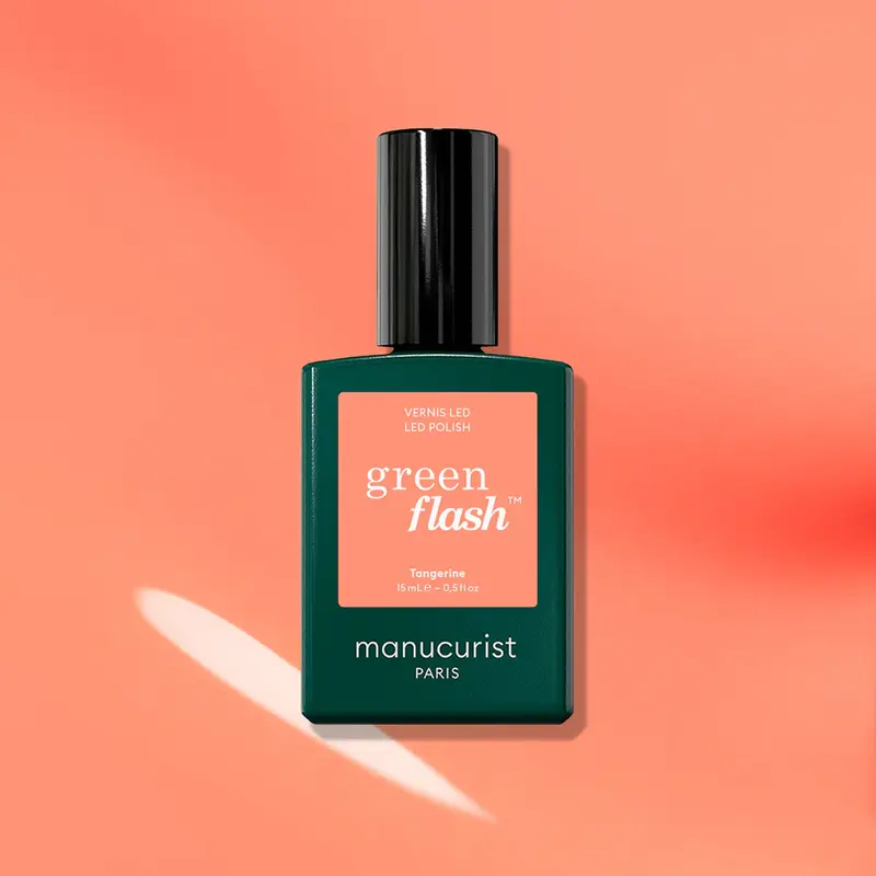 Vernis à ongles semi-permanent orange clair (tangerine)