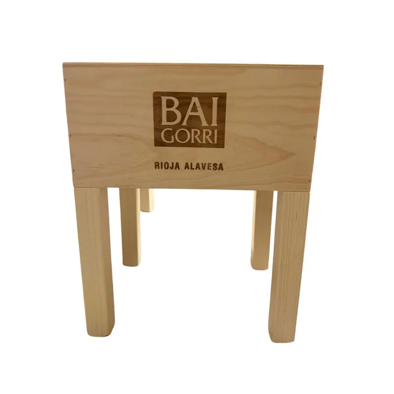 Weinkisten-Hocker "BAIGORRI" - Unikat