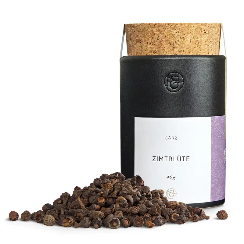 Zimtblüte ganz